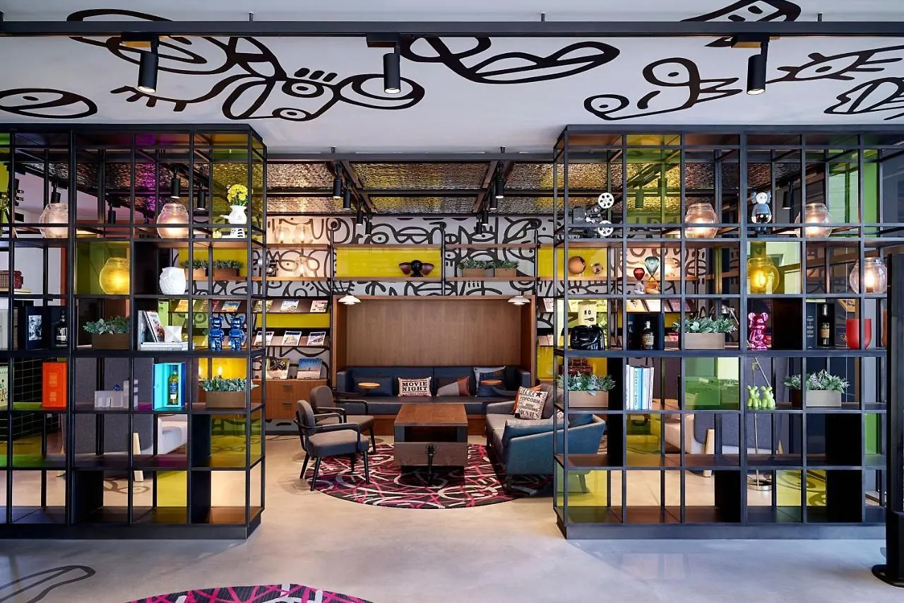 Hotel Moxy Seoul Myeongdong